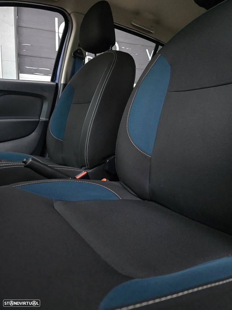 Dacia Sandero 0.9 TCe SL Explorer - 52