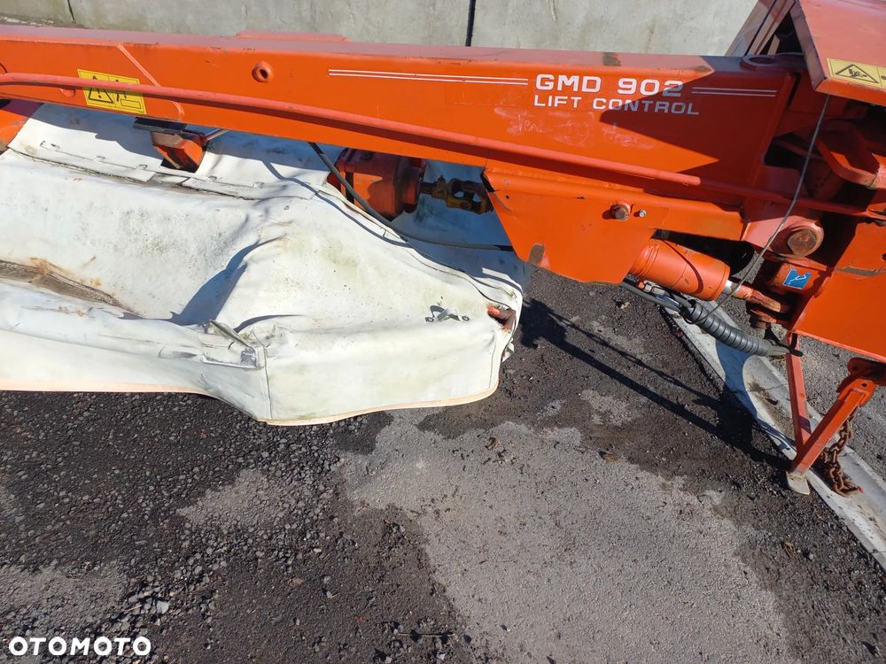 Kosiarka KUHN gmd 902, lift control,702,802,dysk,koło zębate,przekładnia kątowa,moduł,listwa,siłownik,rama,bęben,krzyżak,ślizg. - 1