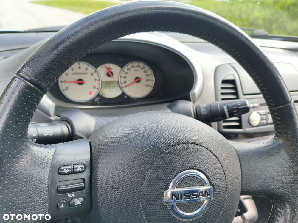 Nissan Micra 1.6 - 18