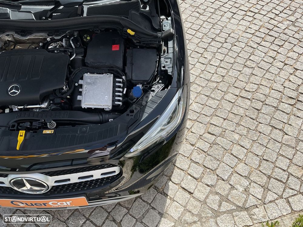 Mercedes-Benz GLA 200 d - 42