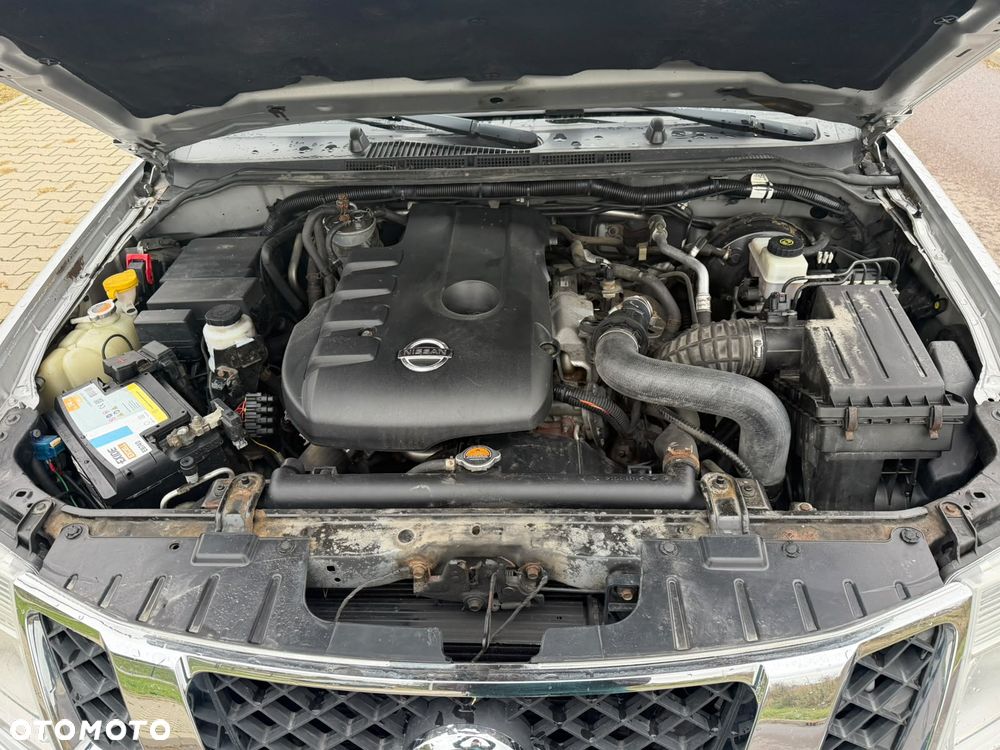 Nissan Navara XE - 6