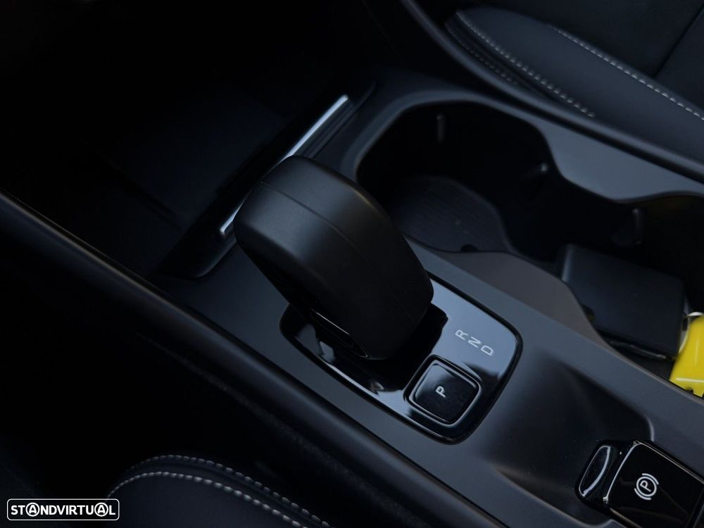 Volvo XC 40 1.5 T4 PHEV Inscription Expression - 41