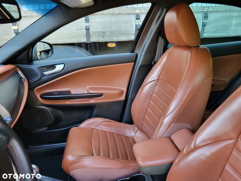 Alfa Romeo Giulietta 1.4 TB 16V - 24