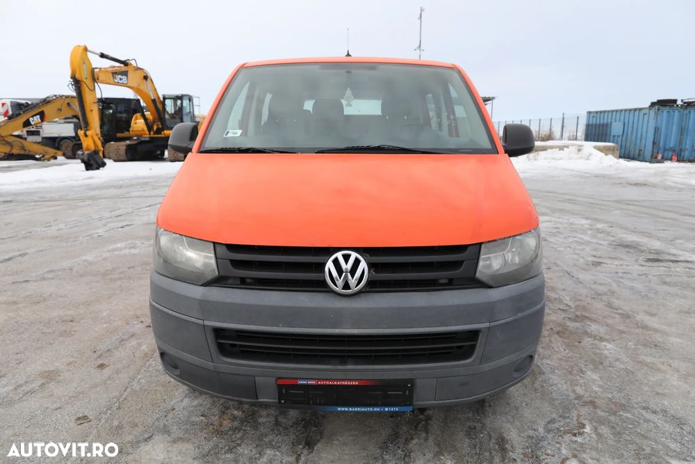 Volkswagen Transporter T5 Mixto - 8