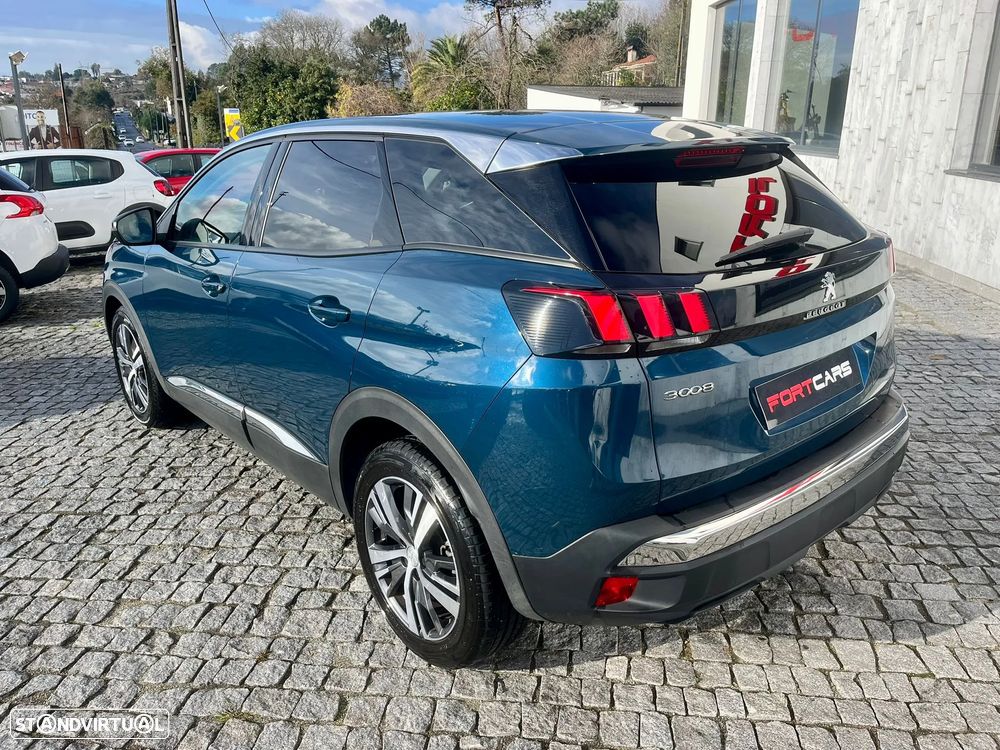 Peugeot 3008 1.2 PureTech Allure Pack EAT8 - 8