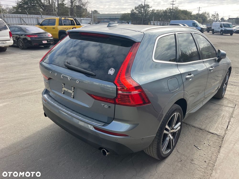 Volvo XC 60 T6 AWD Momentum - 31