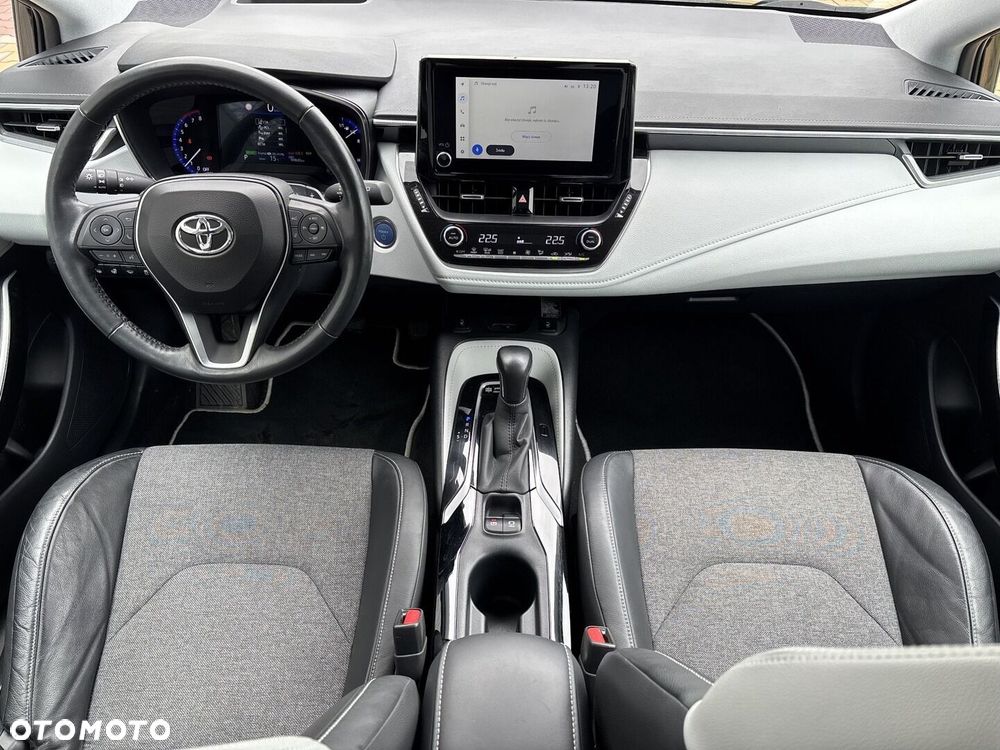 Toyota Corolla - 9