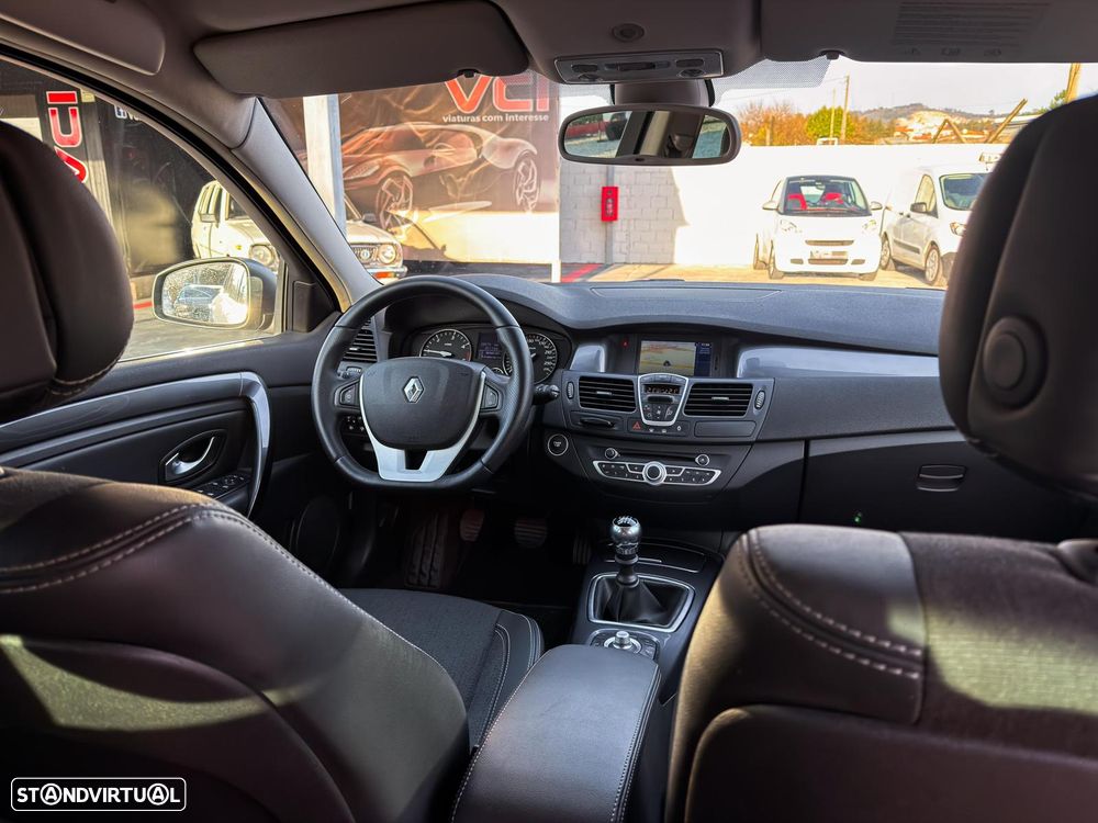 Renault Laguna Break 2.0 dCi GT 4Control - 16