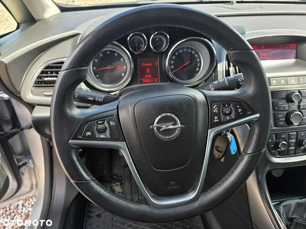 Opel Astra - 24