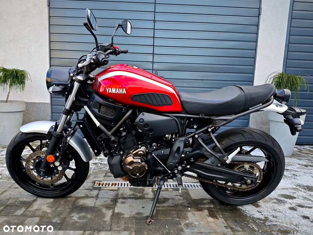 Yamaha XSR - 2