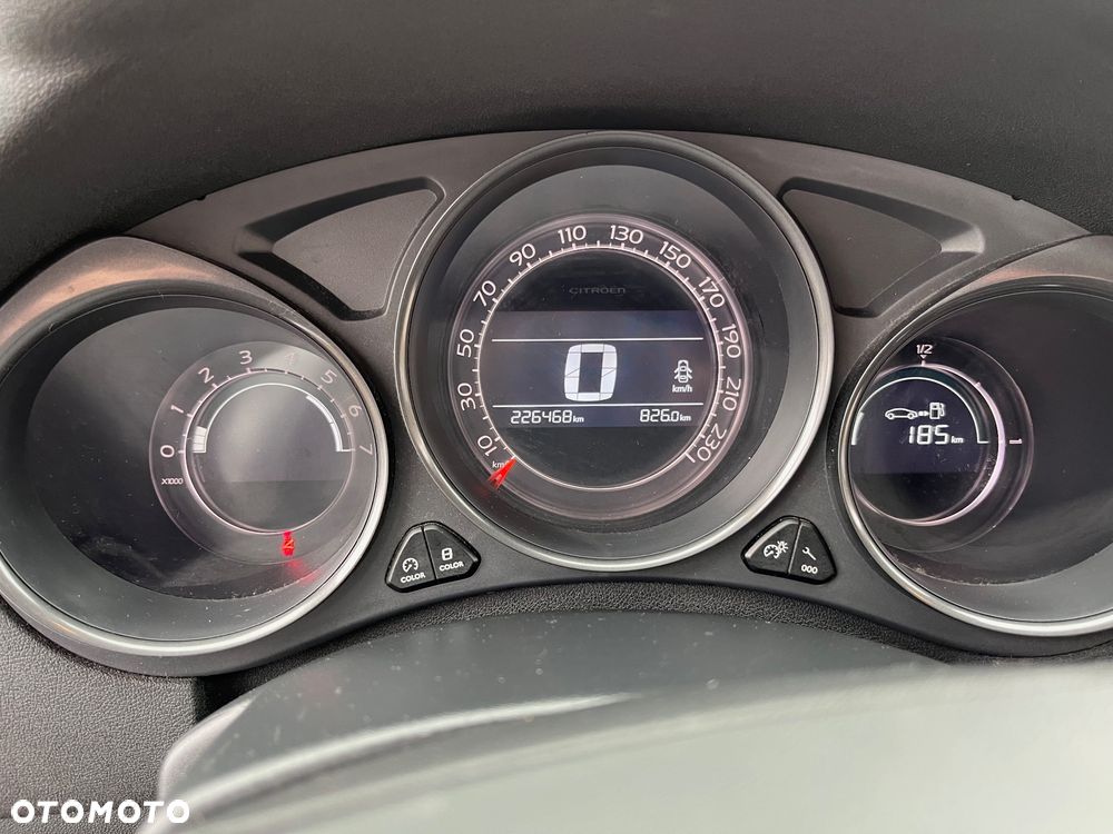 Citroën C4 1.6 HDi Seduction - 17