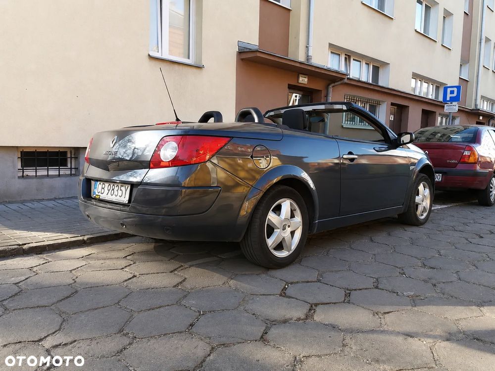Renault Megane 1.6 Dynamique - 3