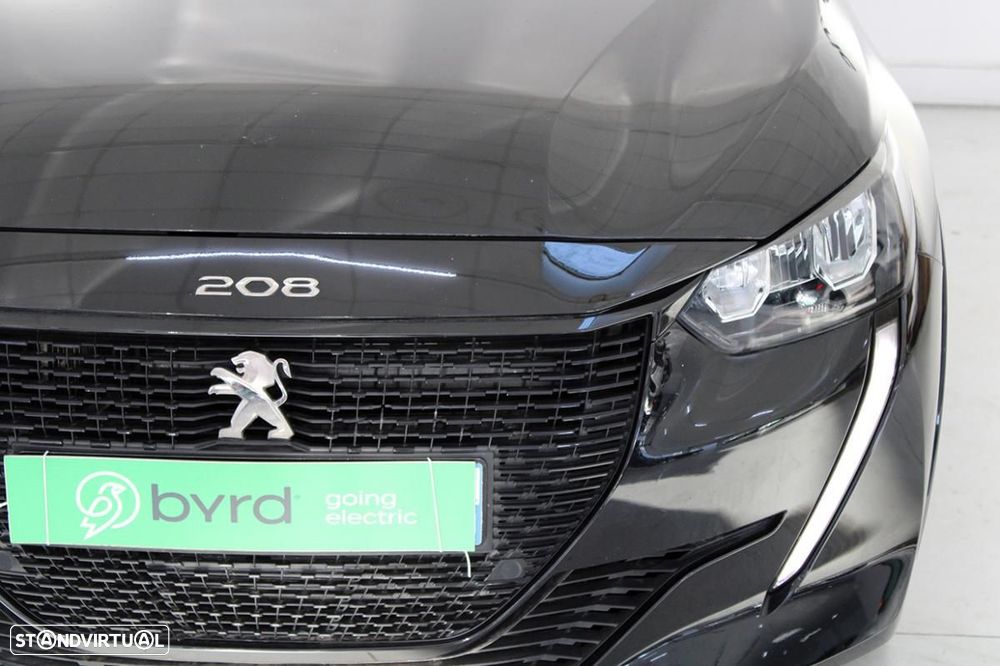 Peugeot e-208 Allure - 4