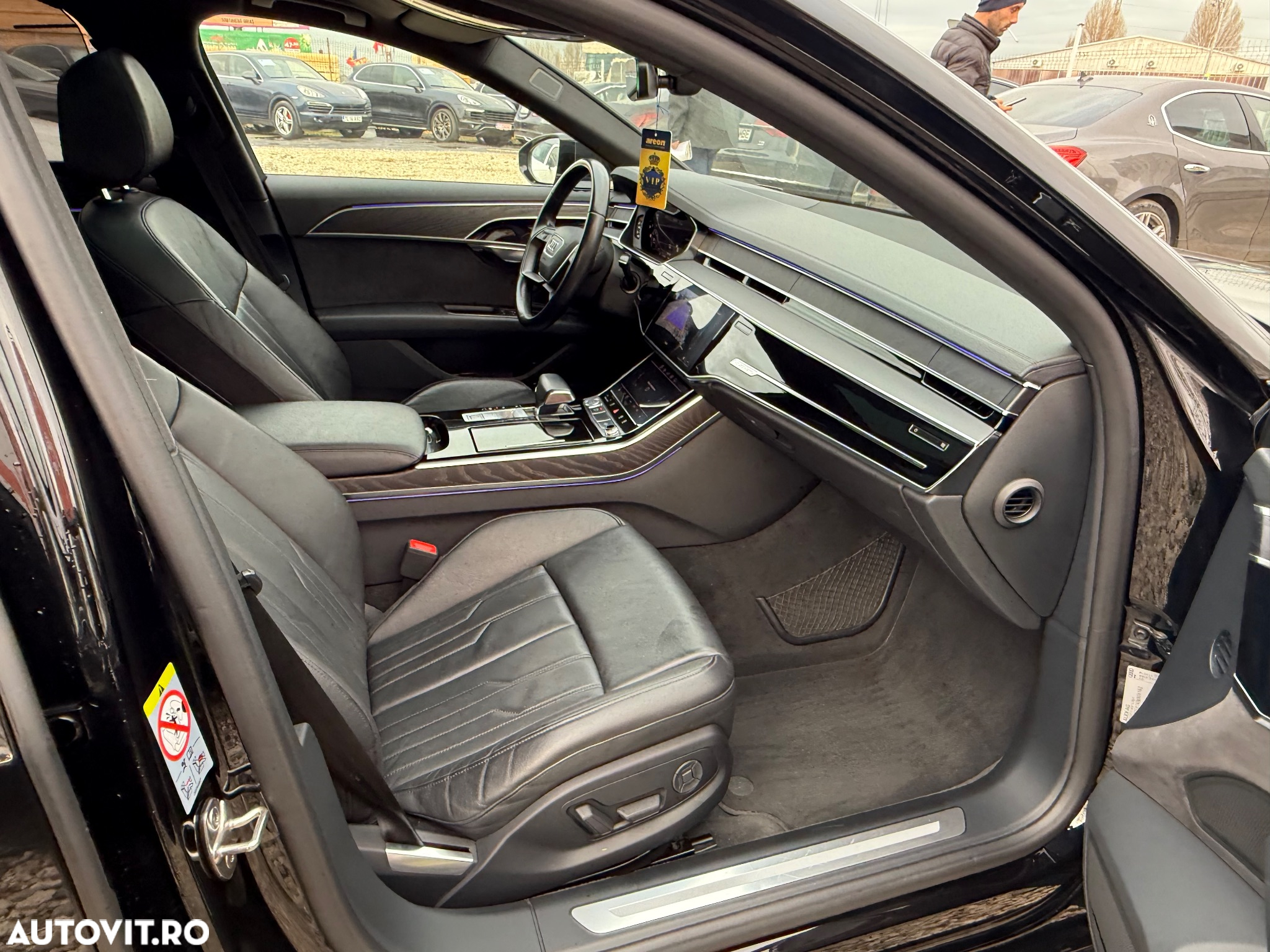 Audi A8 L 50 TDI quattro tiptronic - 36