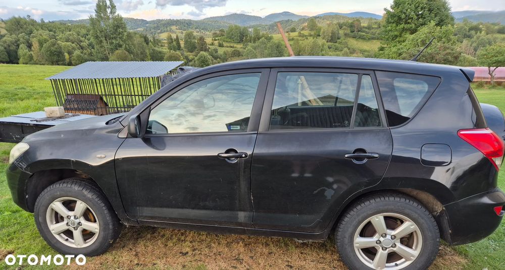 Toyota RAV4 - 13