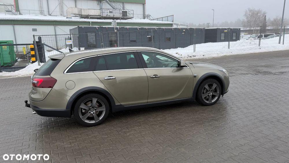 Opel Insignia 2.0 Bi Turbo CDTI 4x4 - 23