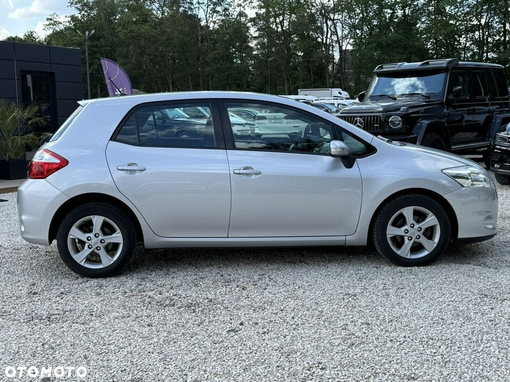 Toyota Auris 1.6 Active - 3