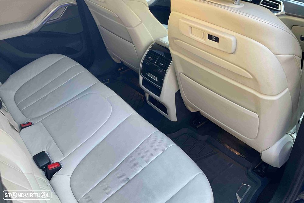 BMW X6 40 i xDrive Pack M - 9