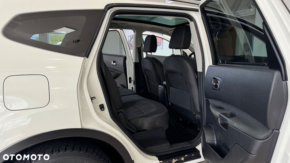 Nissan Qashqai+2 - 28