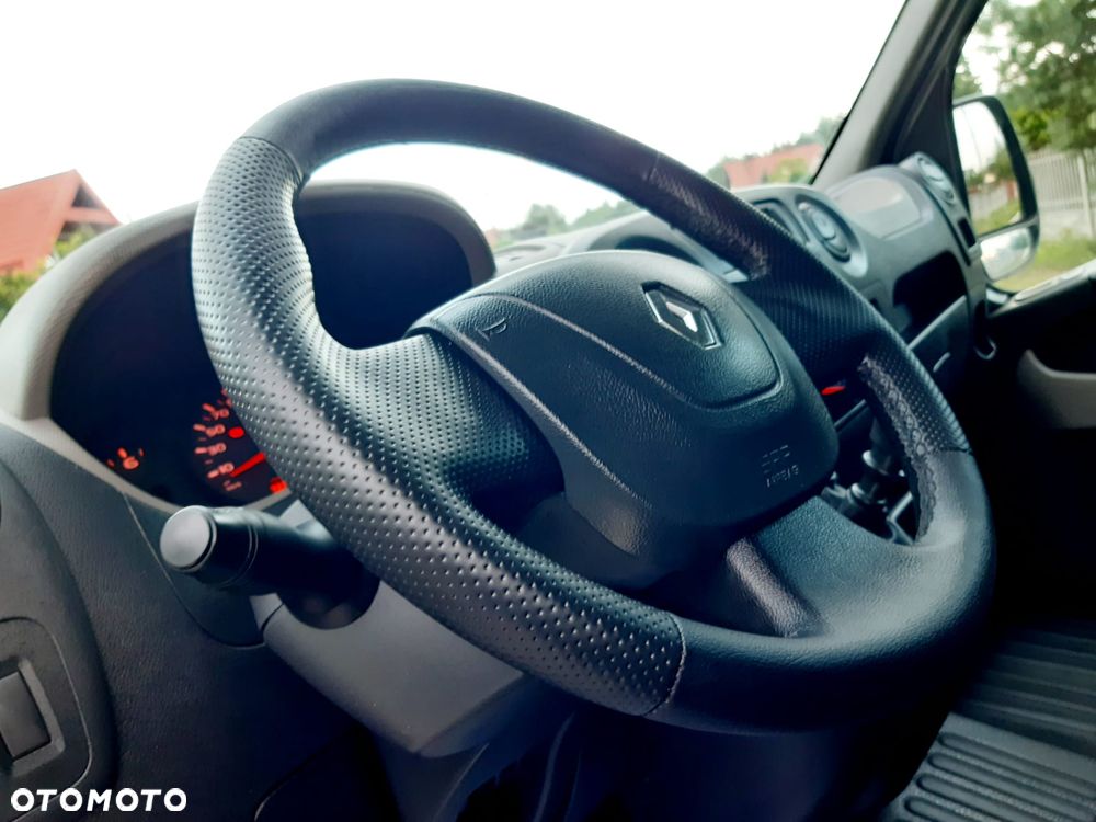 Renault Master - 33