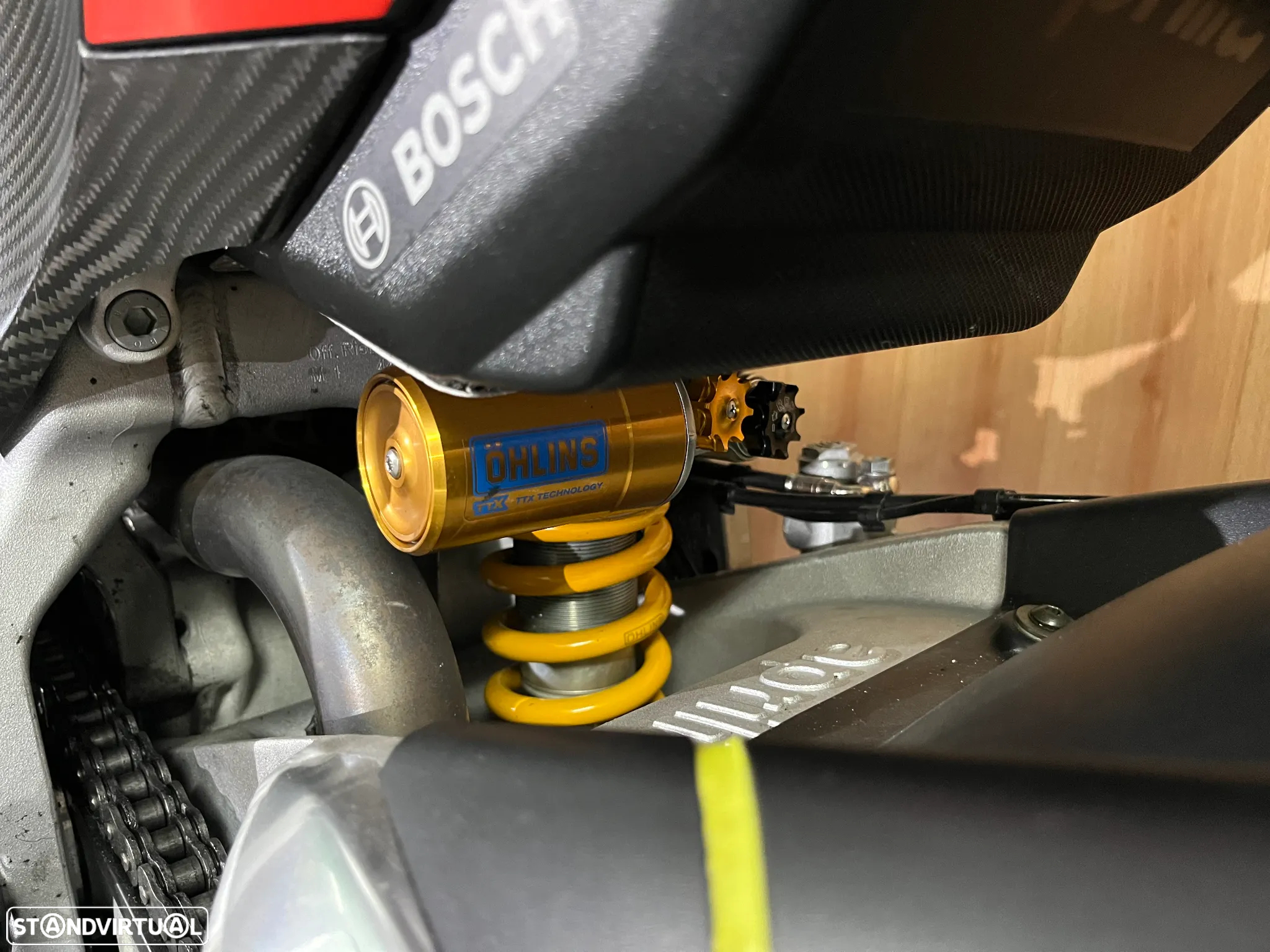 Aprilia RSV RSV4 Factory Super Pole - 16