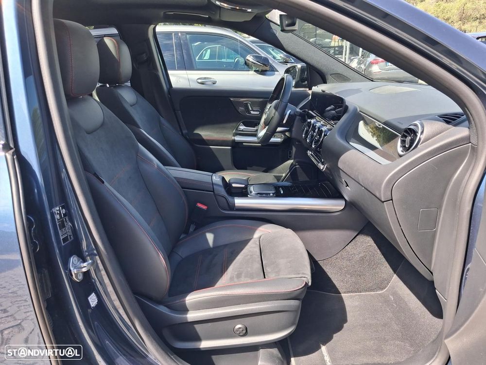 Mercedes-Benz GLA 180 d AMG Line - 15