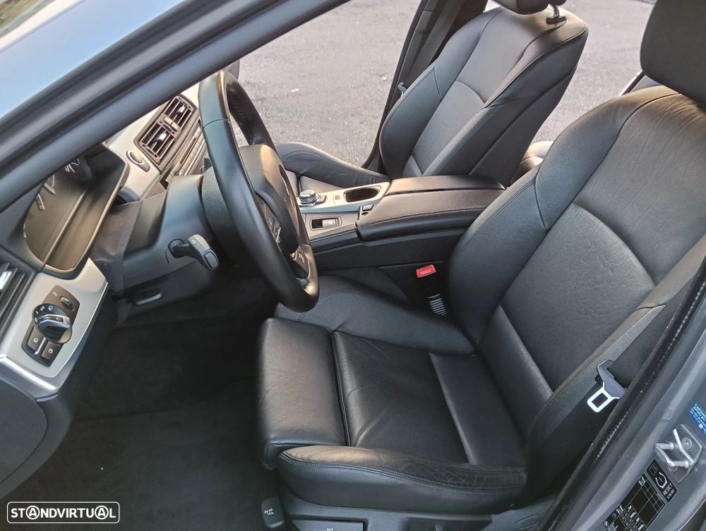 BMW 525 d Pack M - 7