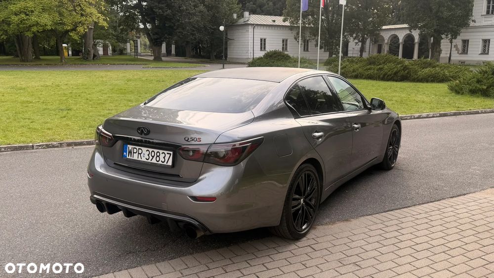 Infiniti Q50 2.0t Sport Tech - 15
