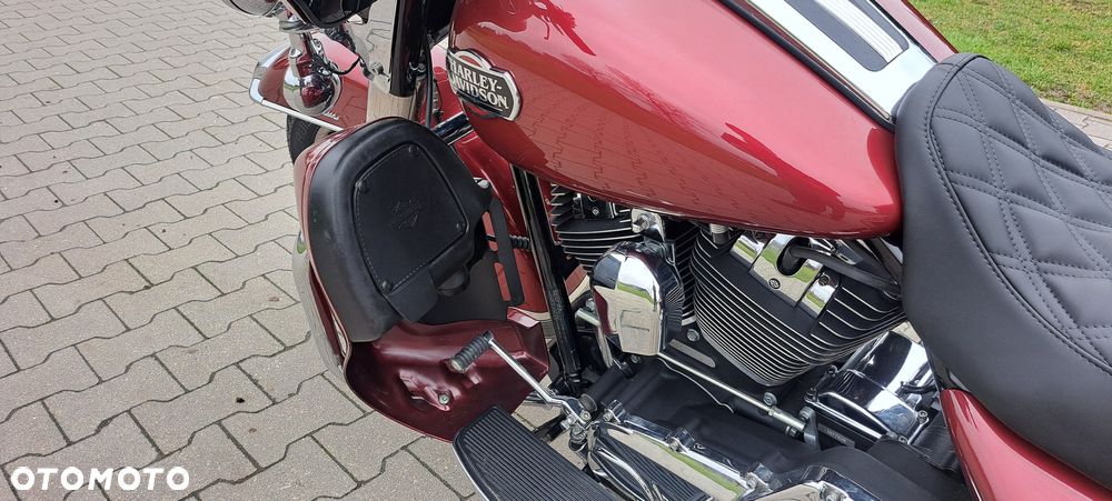 Harley-Davidson Touring Electra Glide - 16