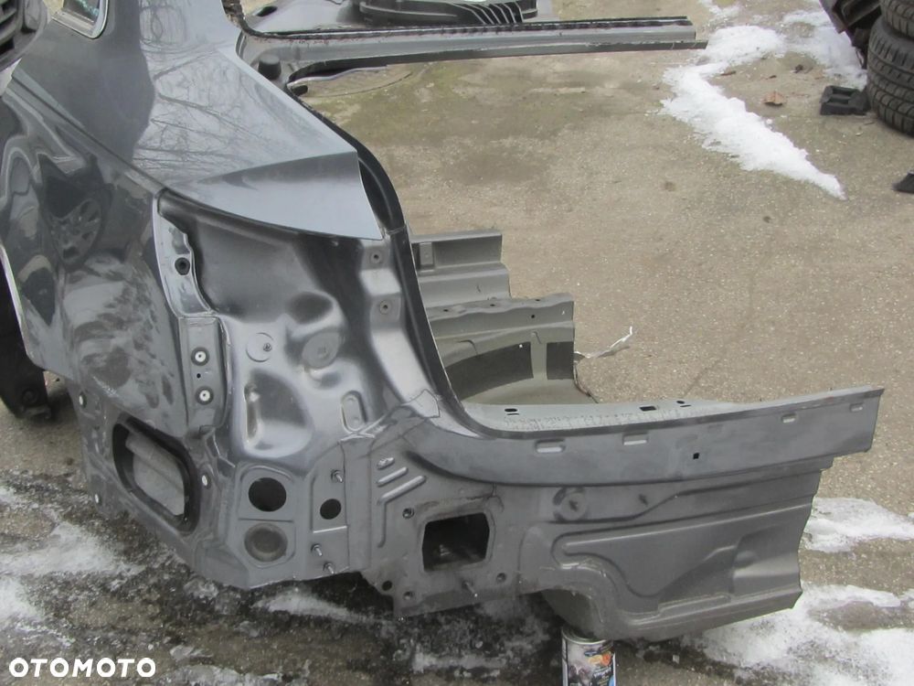 AUDI A4 B9 Sedan ćwiartka błotnik lewy tył lak .LX7R - 2