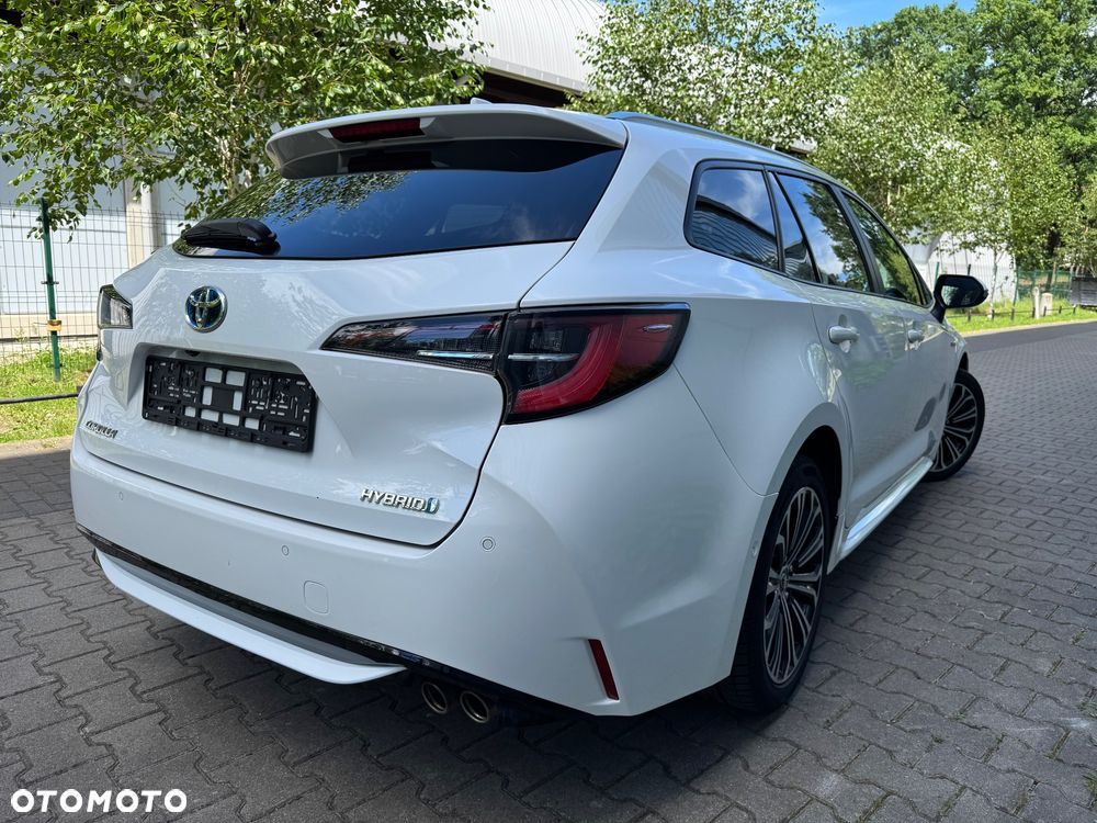 Toyota Corolla 2.0 Black&White - 13