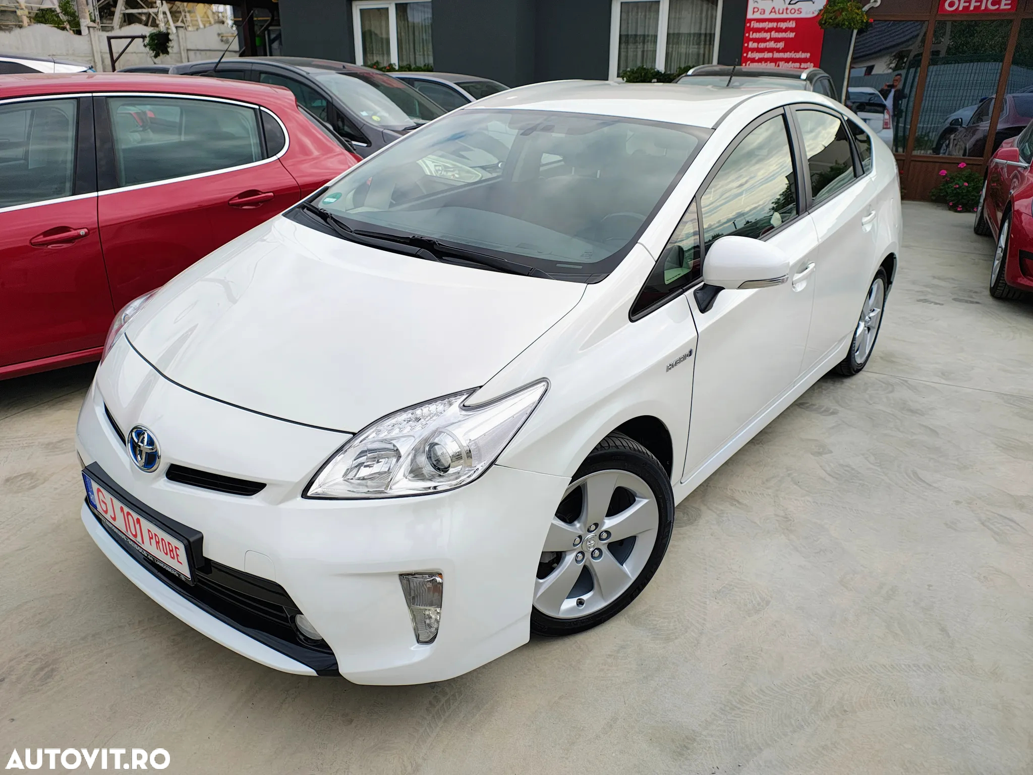 Toyota Prius 1.8 HSD Exclusive - 13