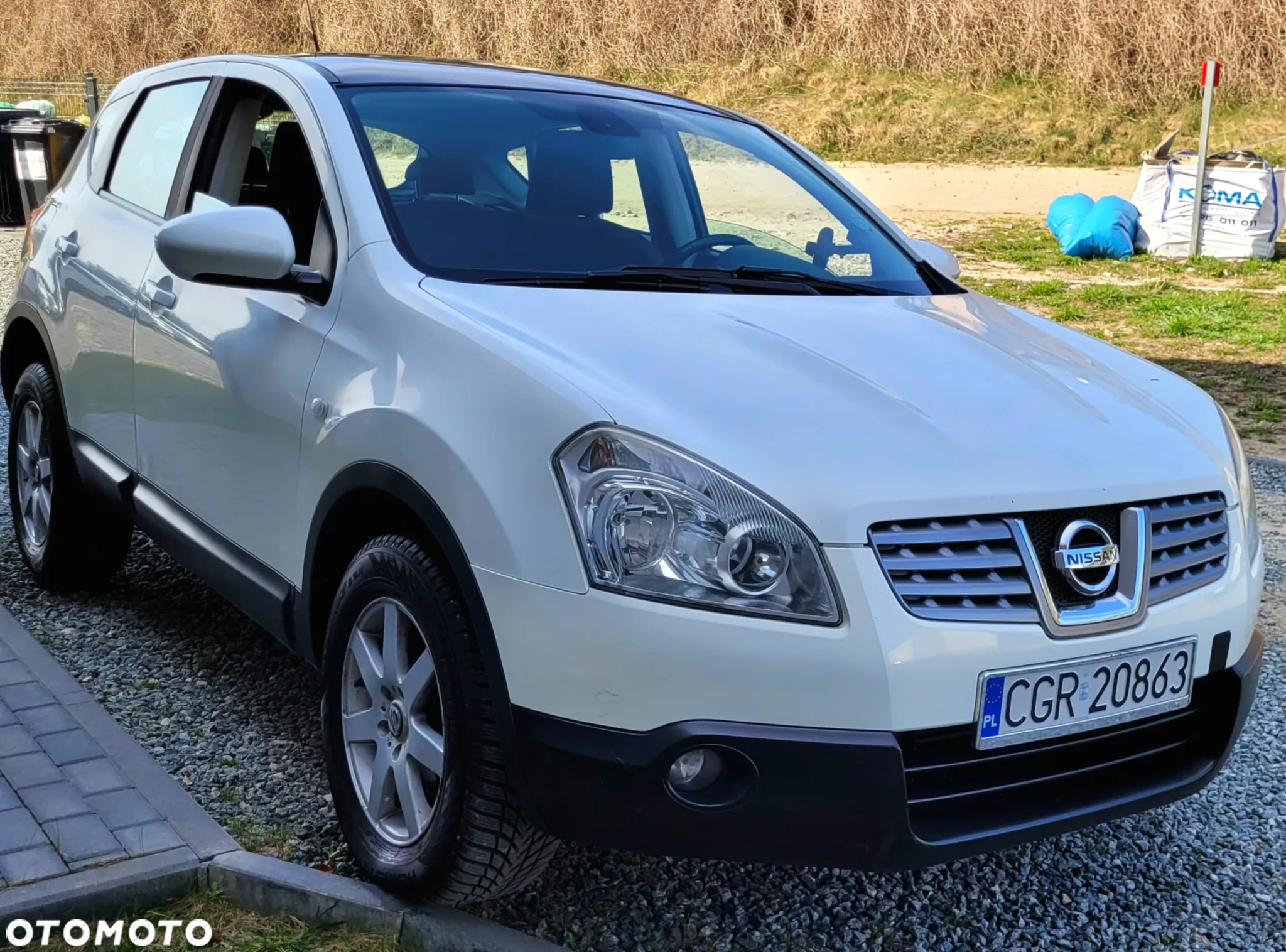 Nissan Qashqai - 2