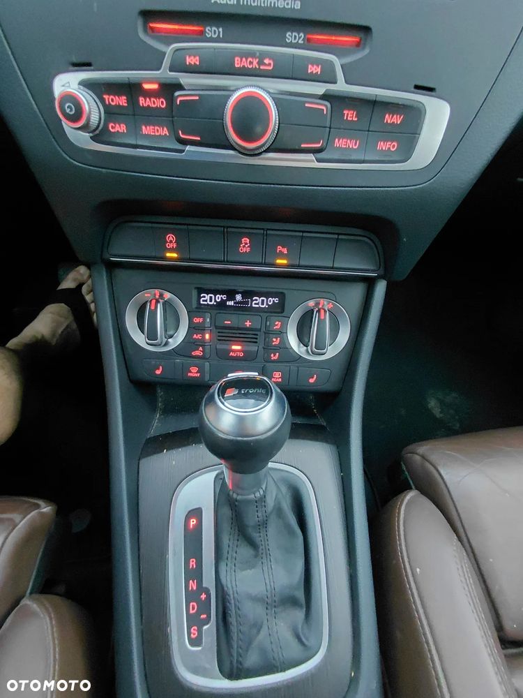 Audi Q3 1.4 TFSI CoD ultra Design S tronic - 24