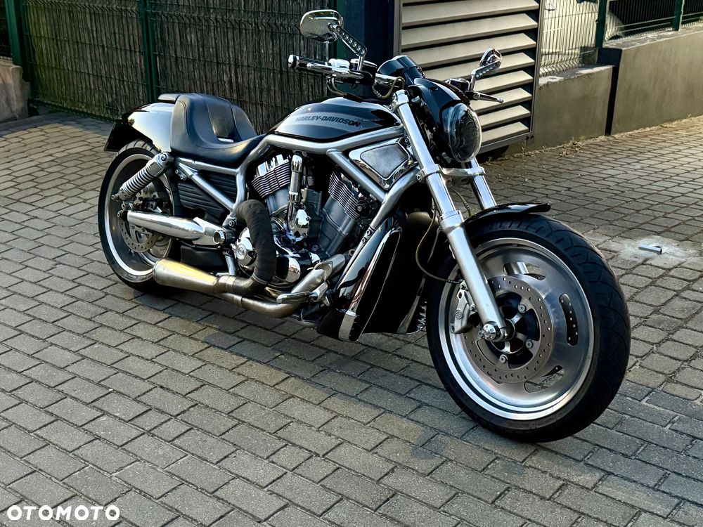 Harley-Davidson V-Rod Night Rod - 2
