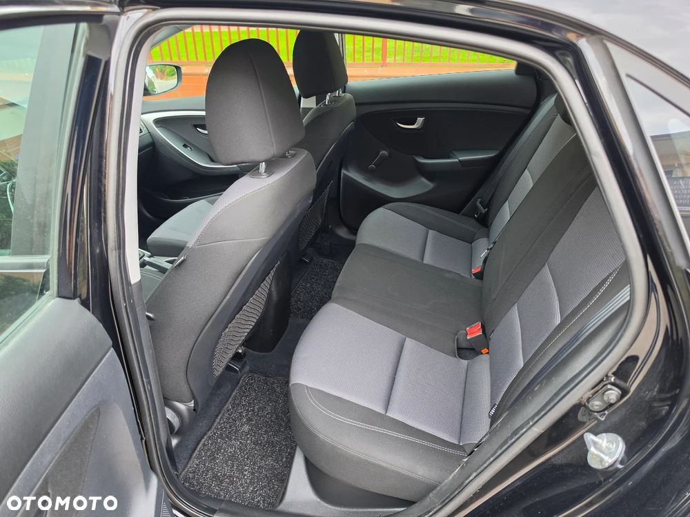 Hyundai i30 1.6 Style - 19