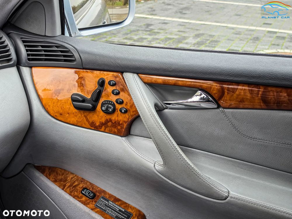 Mercedes-Benz CL - 39