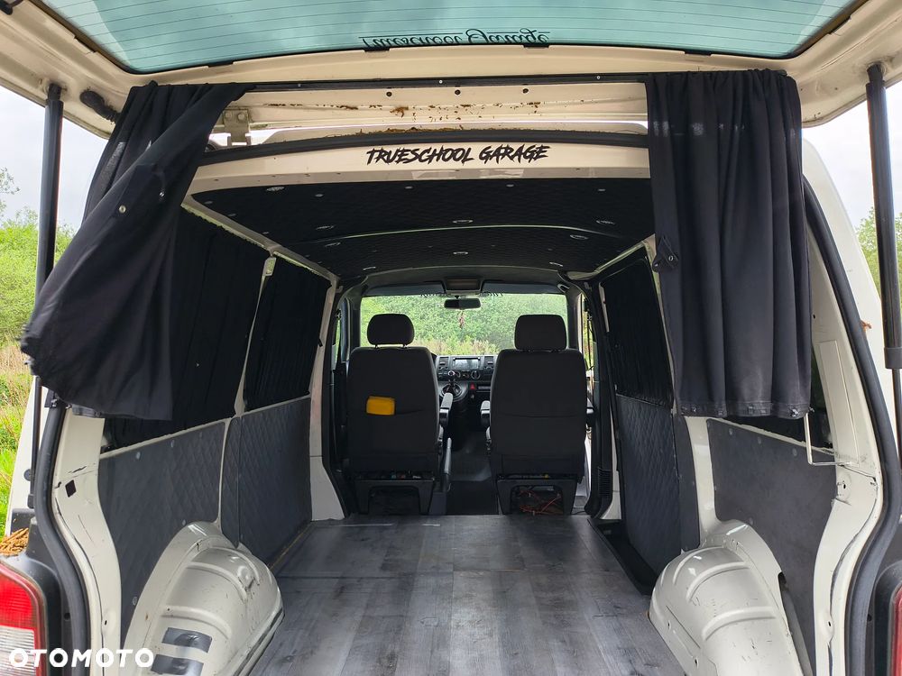 Volkswagen Caravela - 24