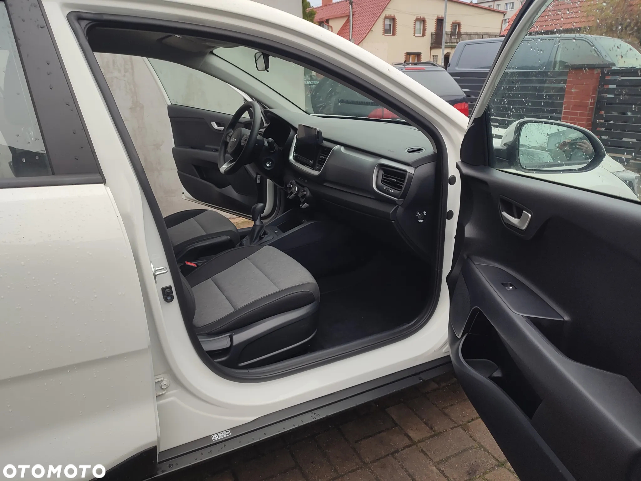 Kia Stonic - 31