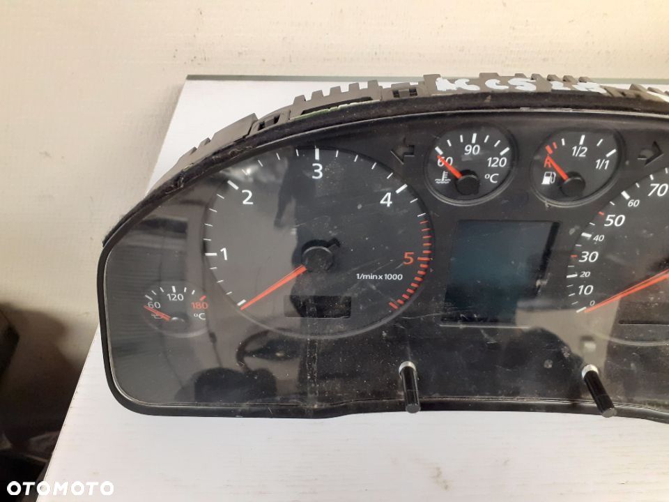 ZEGARY LICZNIK AUDI A6 C5 LIFT 2.5 TDI V6 4B0920931M - 2