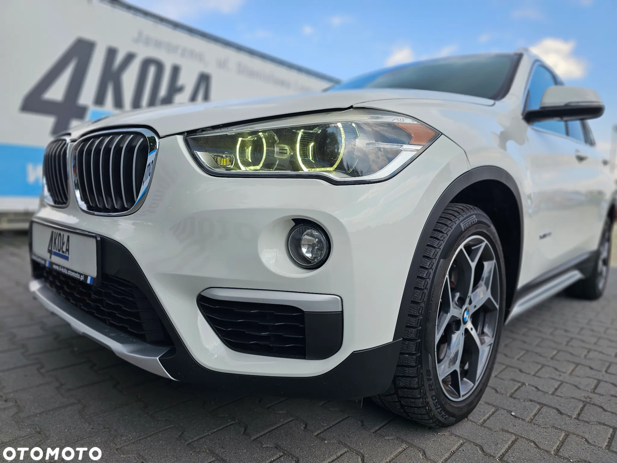 BMW X1 xDrive25i Sport Line - 9