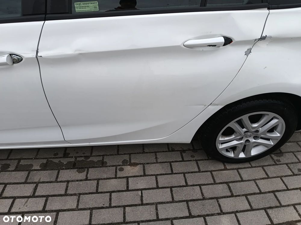 Opel Astra 1.5 D Start/Stop Business Edition - 25