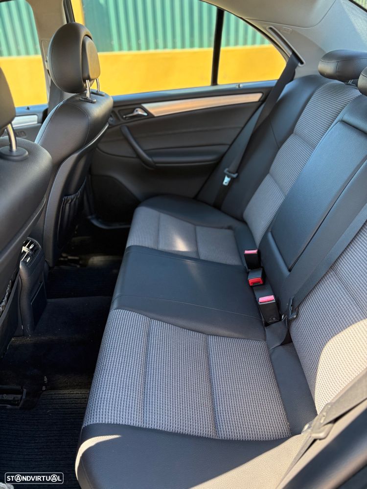 Mercedes-Benz C 220 CDI Avantgarde - 9