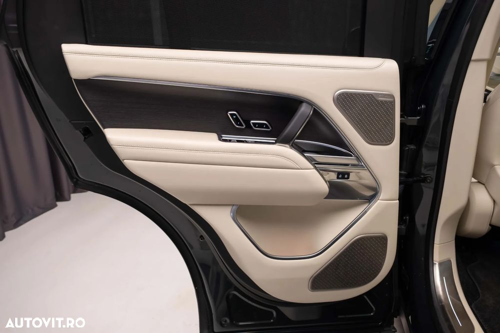 Land Rover Range Rover - 30