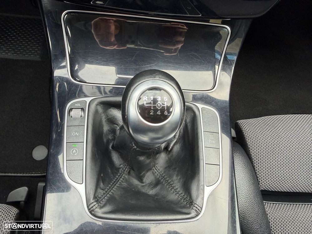 Mercedes-Benz C 220 BlueTEC Avantgarde+ - 23