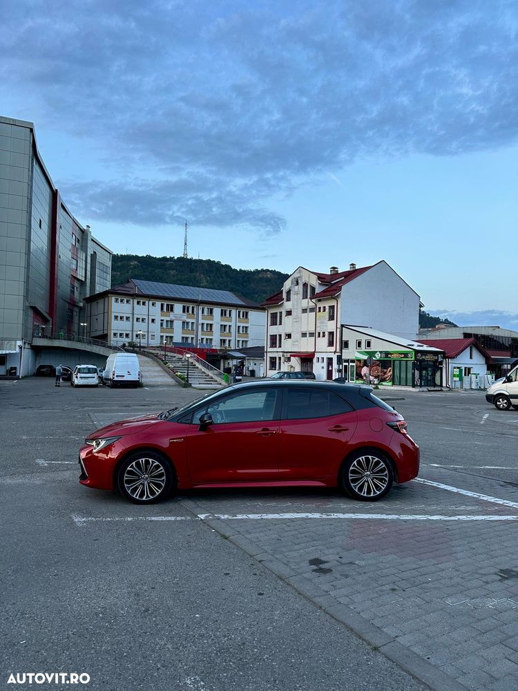 Toyota Corolla - 5