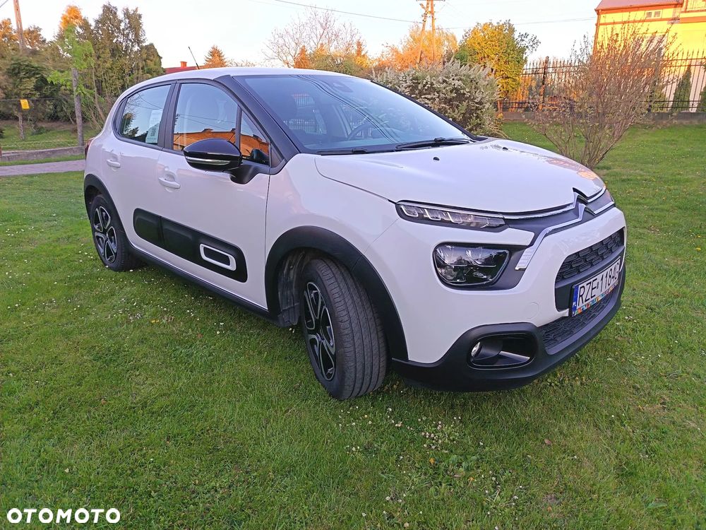 Citroën C3 BlueHDi 100 S&S PLUS - 2