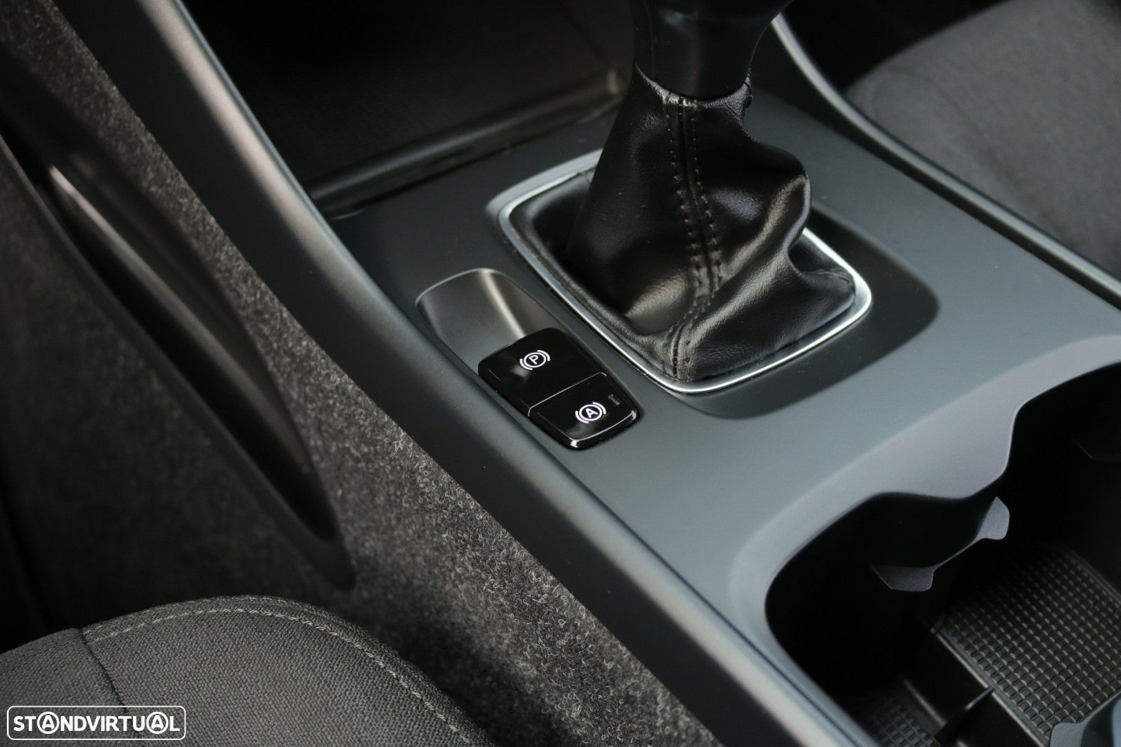 Volvo XC 40 1.5 T2 Momentum Core - 54