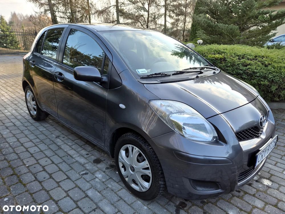 Toyota Yaris 1.33 Luna - 8