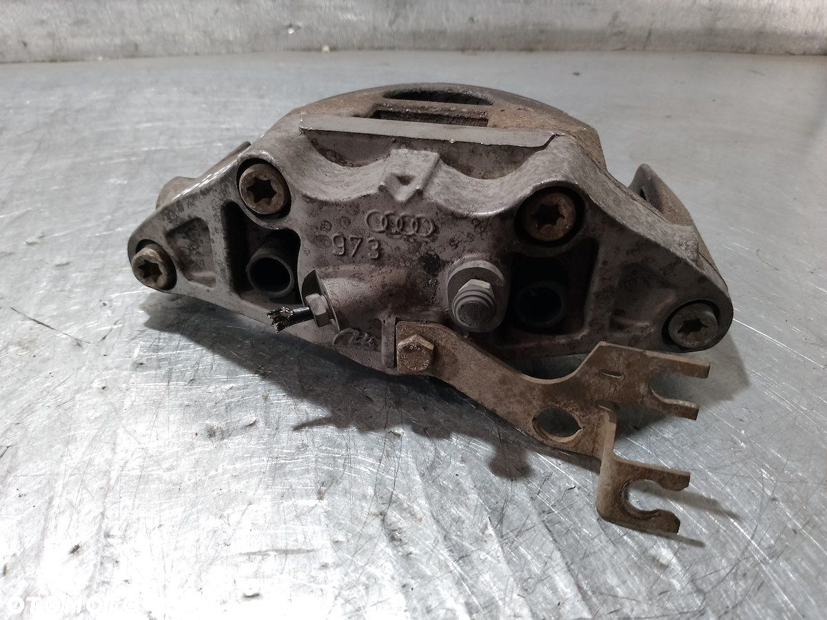 ZACISK HAMULCOWY LEWY PRZÓD AUDI A4 B7 2.0 - 4